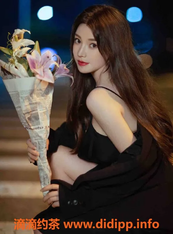 上海楼凤-徐汇南宫雪儿，大胸白肤170身高，2000起