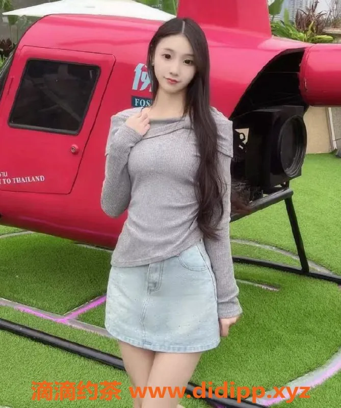 上海楼凤-闵行小宝，颜值高长腿，1000P优惠