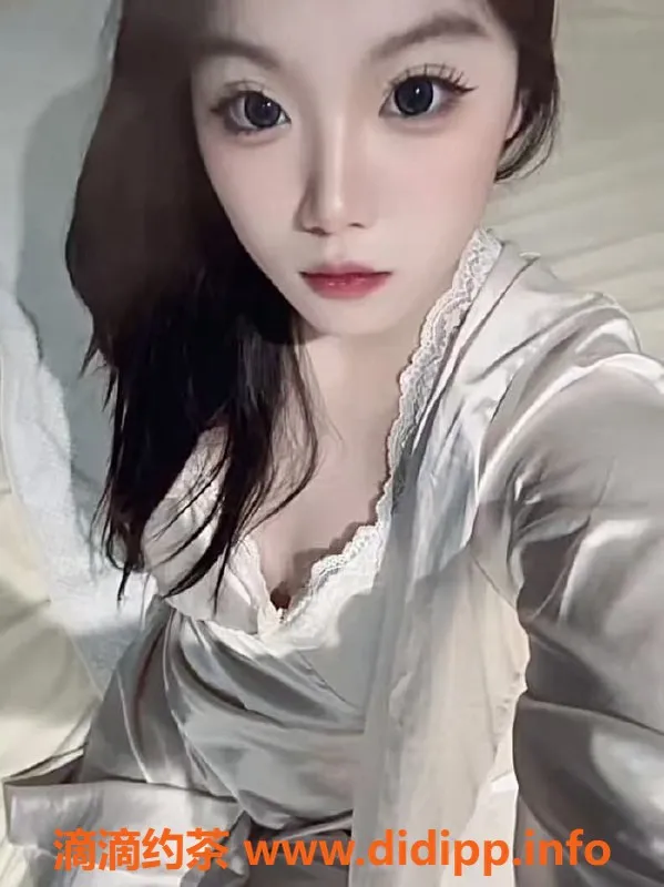 上海楼凤资源信息,普陀白晶晶，170身高C罩杯，千元嫩妹