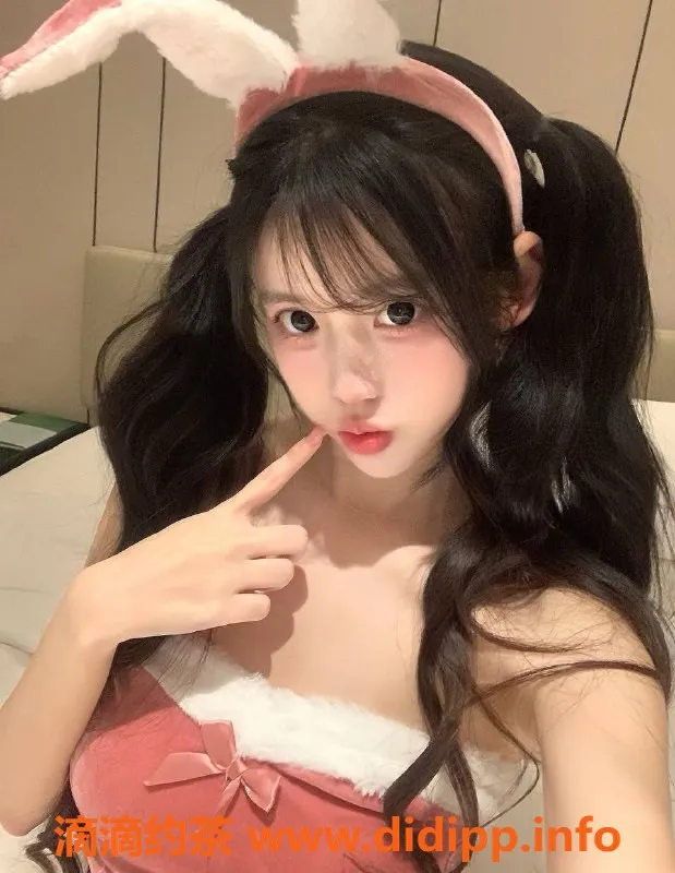 上海楼凤-静安嫩妹狗子，163高43重，2400起步