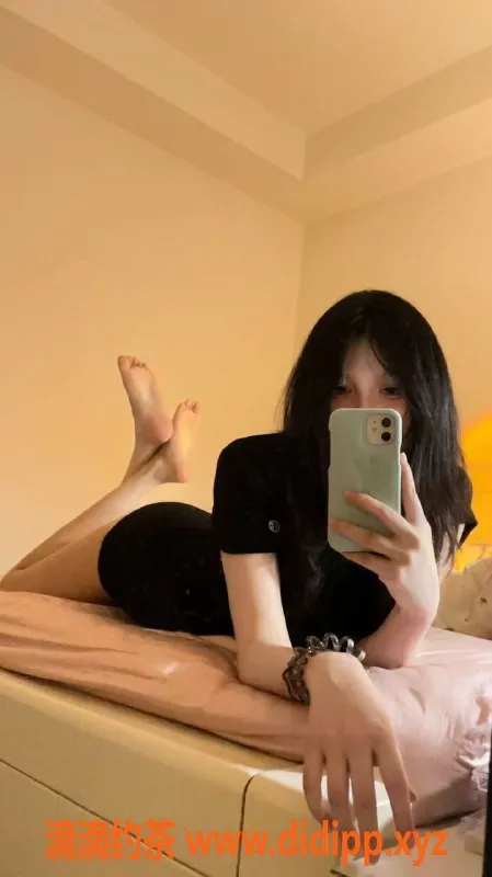 长沙楼凤-雨花区嫩妹屁屁，174高挑长腿，7P超值体验