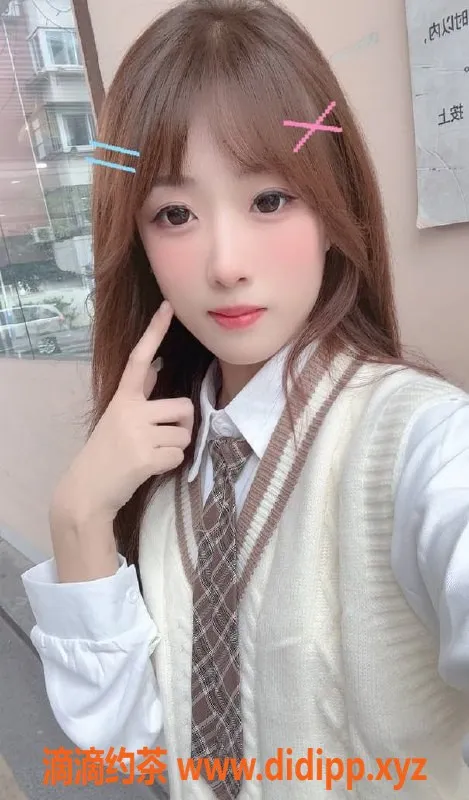 上海楼凤-闵行嫩妹乐乐，165高挑，1200起价！