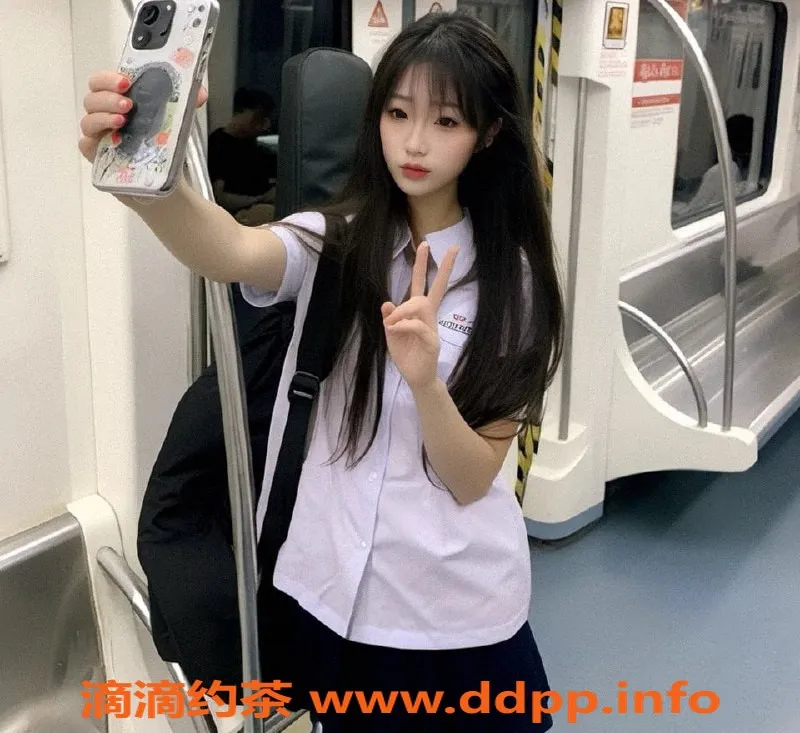 上海楼凤-闵行嫩妹蓉蓉，165高45轻盈，魅力无限！