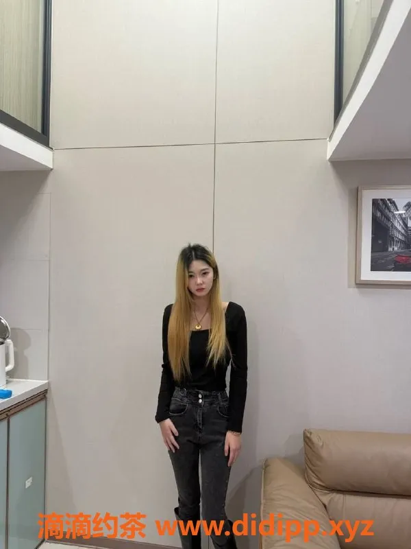 广州上门服务-白云金沙洲贝贝，舌吻69P服务，700p起