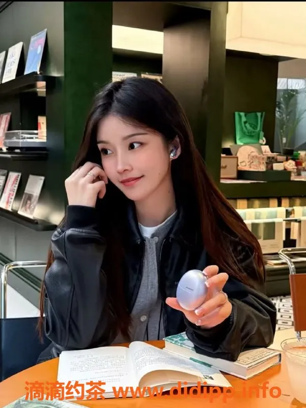 深圳楼凤资源信息,南山雨馨，优质服务，甜美可人