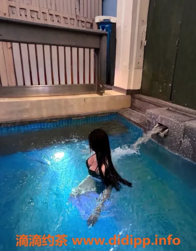 深圳楼凤资源信息,深圳大胸美女，2000元起步，激情服务等你来享！