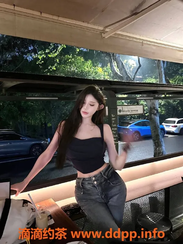 杭州楼凤-乌梅子酱 20岁 167cm身材高挑 服务超好