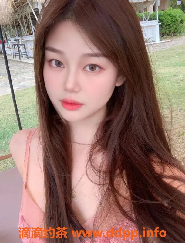 长沙楼凤-雨花区妙妙，165高21岁女友式服务