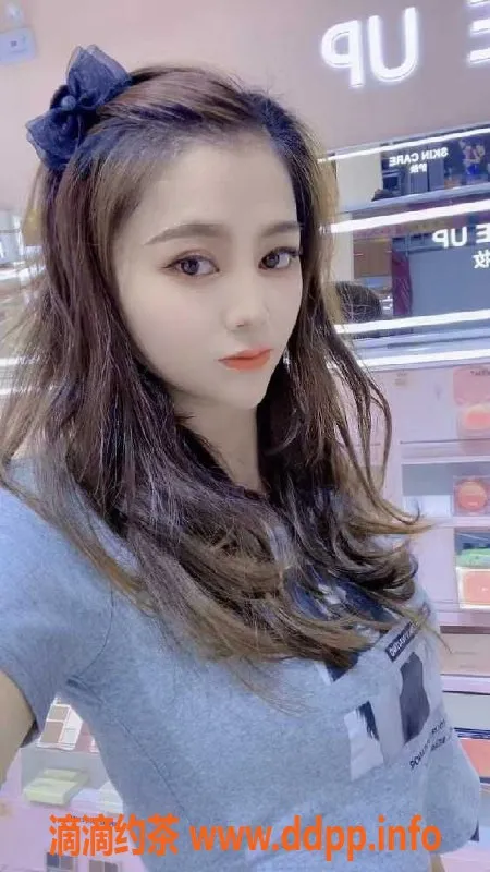 深圳楼凤-深圳龙岗莞式婉婉 26岁 50kg 38C