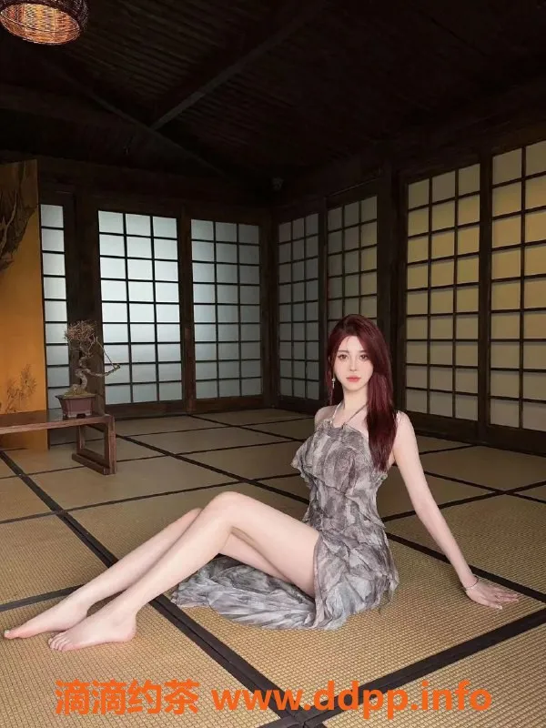 杭州楼凤-杭州白雪，23岁172高挑美人，亲密服务1200元起