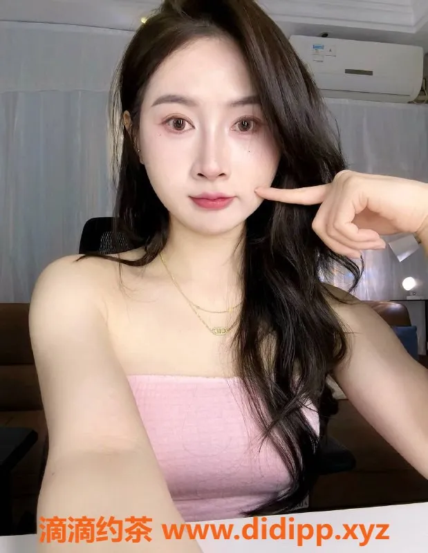 广州楼凤-天河御姐琳汐，价格9P，超大长腿陪伴你