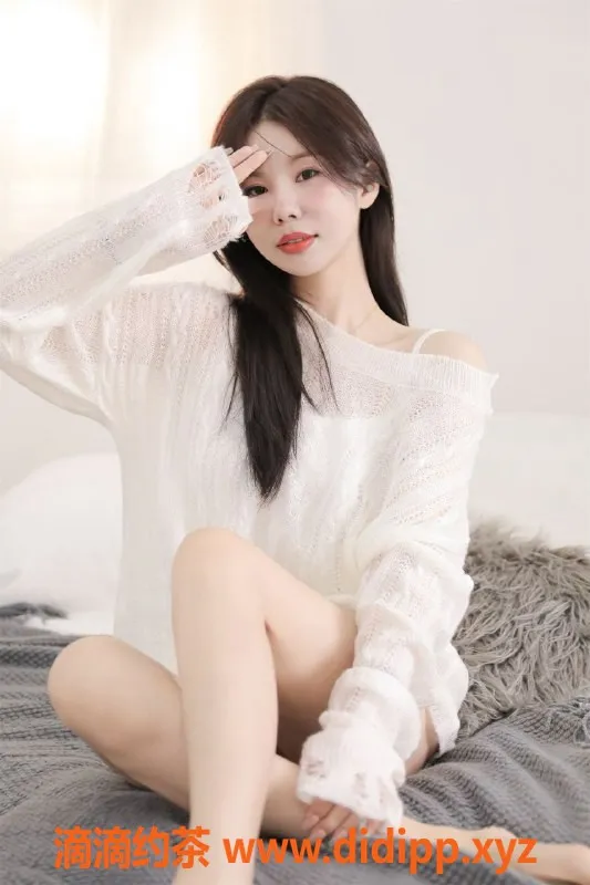 广州楼凤-天河御姐杨阳，视频验证，8P鸳鸯浴双飞服务