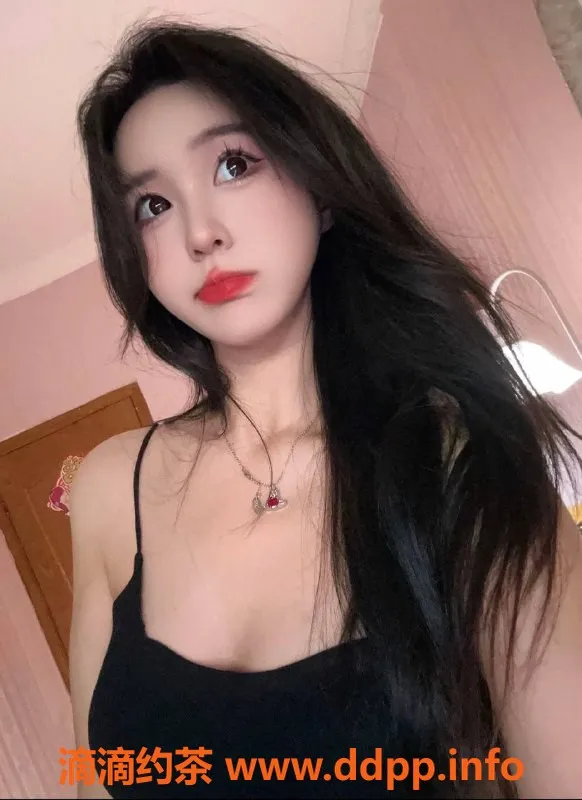 福州楼凤-台江区安妮，168cm 47kg 22岁，800元服务