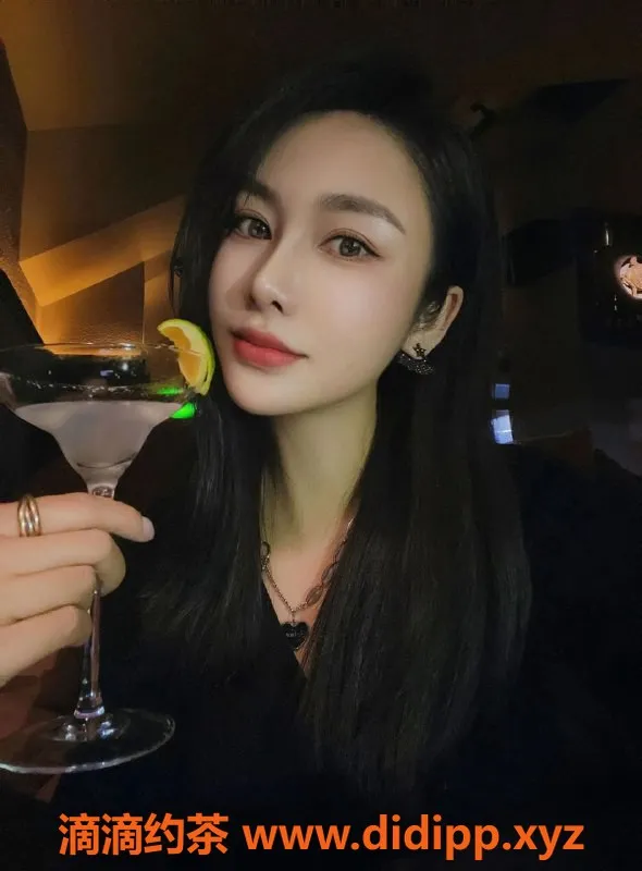 西安楼凤-高新御姐南南，8p仅需价格实惠