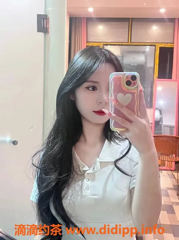 东莞楼凤-大朗Kimi，700元起，服务超赞！