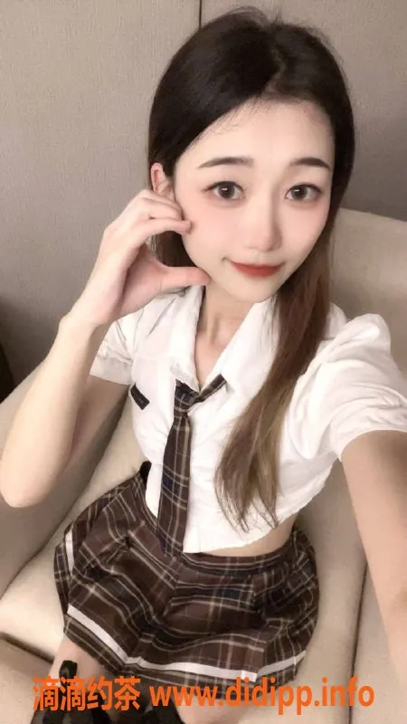 广州楼凤-天河嫩妹壳壳，水费700p，劲享陪洗服务