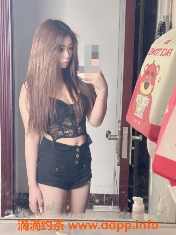 广州楼凤-天河嫩妹辰辰，实拍验证，600元一次