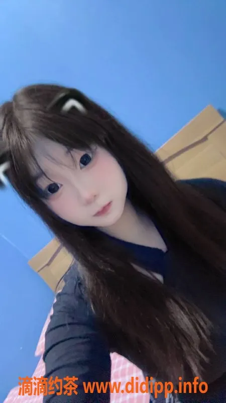 郑州楼凤-金水区果果，19岁，165cm，D罩杯，700元起