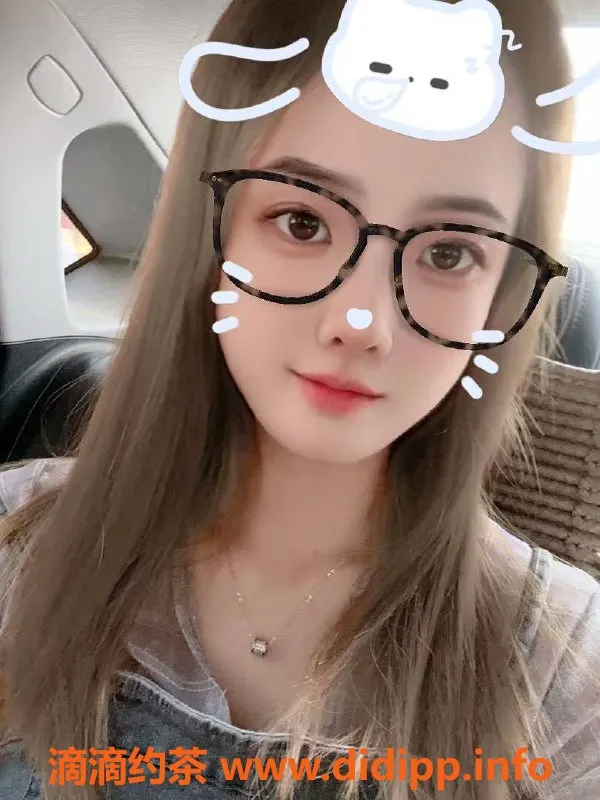 成都楼凤-成华区景甜，萝莉学妹，6p 10pp服务