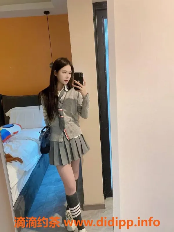 杭州楼凤-下沙嫩妹小七，1200元/次，服务一流