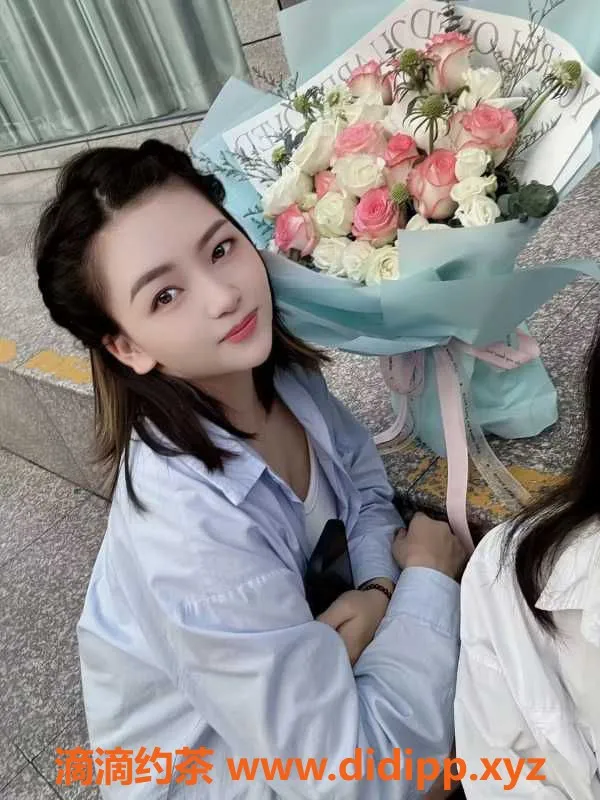 深圳楼凤资源信息,龙岗心怡，25岁162cm，500元450分钟服务