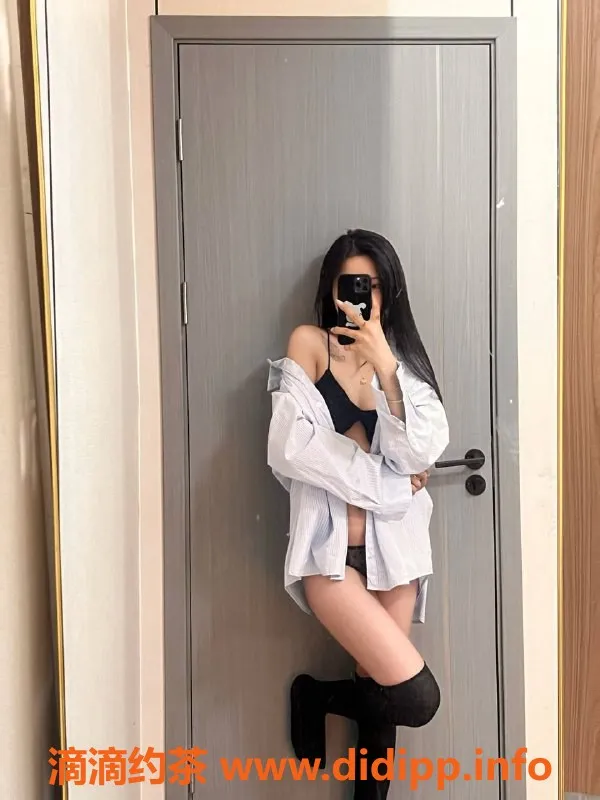 上海楼凤-闵行小柔，167cm 48KG 36C嫩妹服务