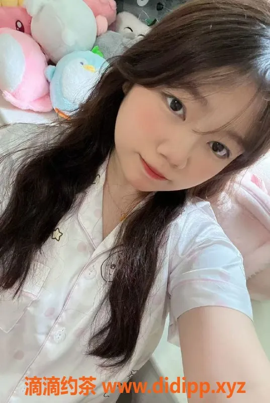 上海楼凤资源信息,长宁妮妮，162 cm童颜巨乳，1000元体验