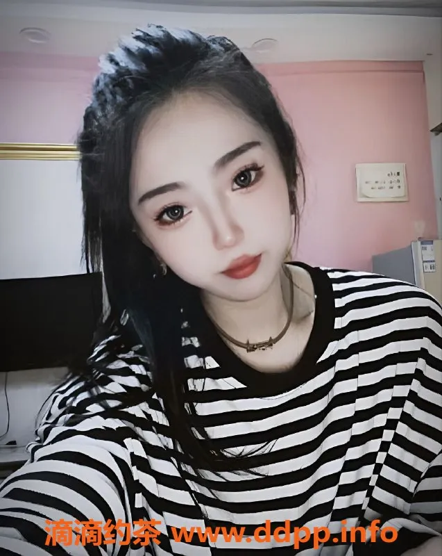 杭州楼凤-拱墅嫩妹琦琦，800元畅享舌吻与69互舔