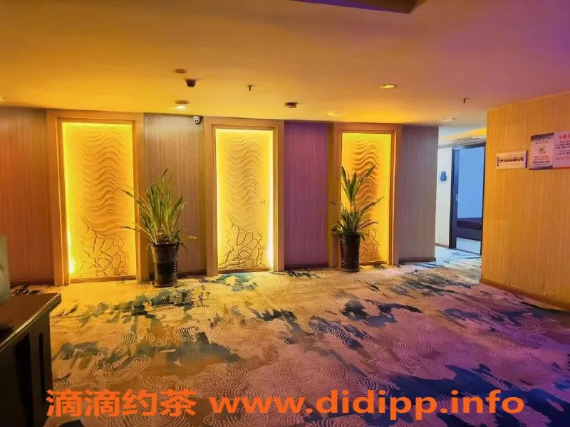 广州spa会所-人和95场新小姐，558元，约嘛？