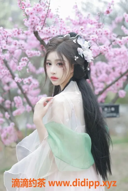 福州楼凤资源信息,甜甜，福州仓山金建小区，164高，49斤，05岁