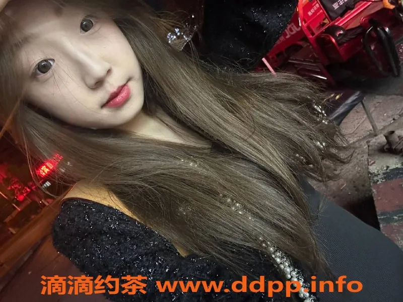 长沙楼凤-雨花区雅琴19岁 美女173cm 50kg C+罩杯