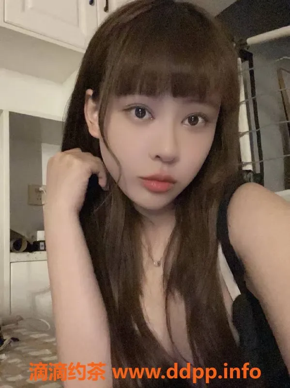 福州楼凤-福州台江万达青春美少女176号，23岁165高