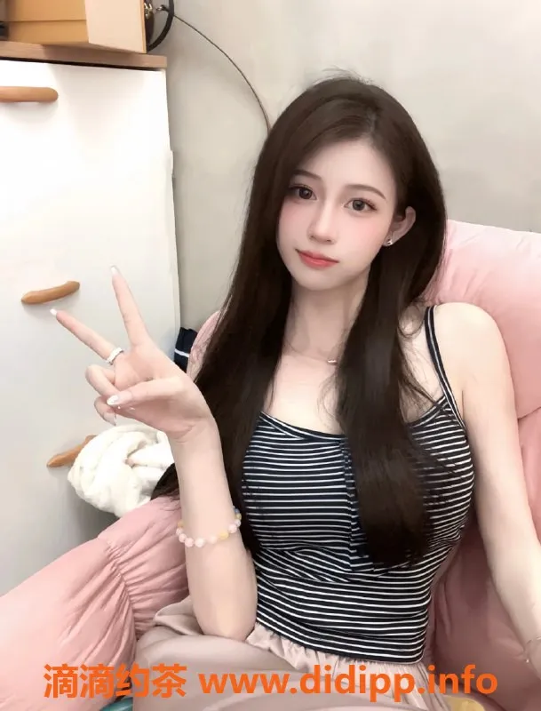 福州楼凤-福州小乔（163-C+）瘦小身材，乖巧耐心服务