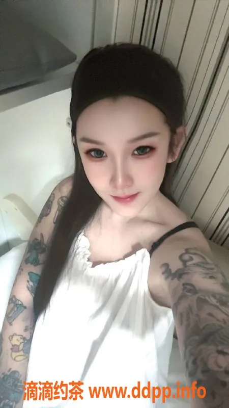 北京楼凤-通州独家纹身师，丰满气质妩媚可爱