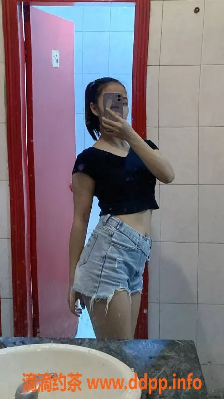 成都楼凤-成都琪琪23岁微坦服务，性价比高