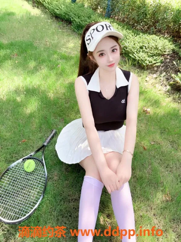 成都楼凤-成都桐梓林子画，25岁白皙御姐900元/小时