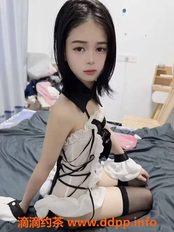 杭州楼凤-拱墅区05后嫩妹忆往昔，150cm，80斤，600p起