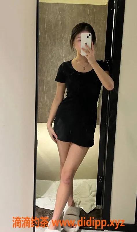 重庆楼凤资源信息,成都老师佳佳短期在重庆，性价比高