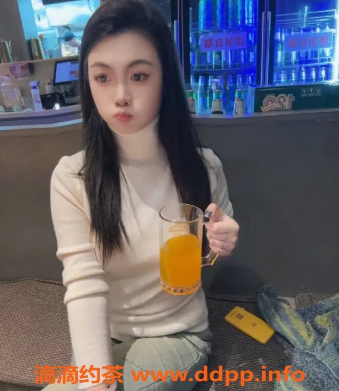 上海楼凤-徐汇懒羊羊，165高、50重，纯正C罩杯！