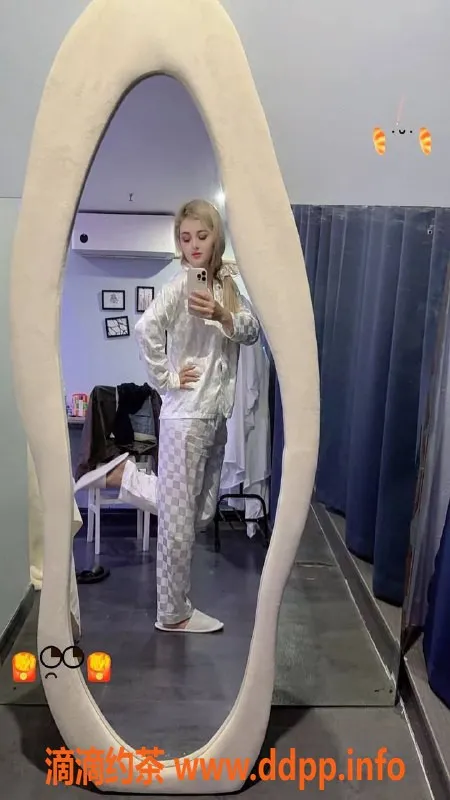 福州楼凤资源信息,乌克兰玛利亚，24岁高挑美女，服务多样