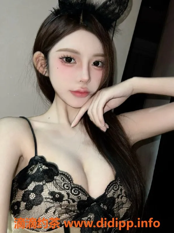 上海楼凤-普陀粥粥模特，172厘米大胸美女！