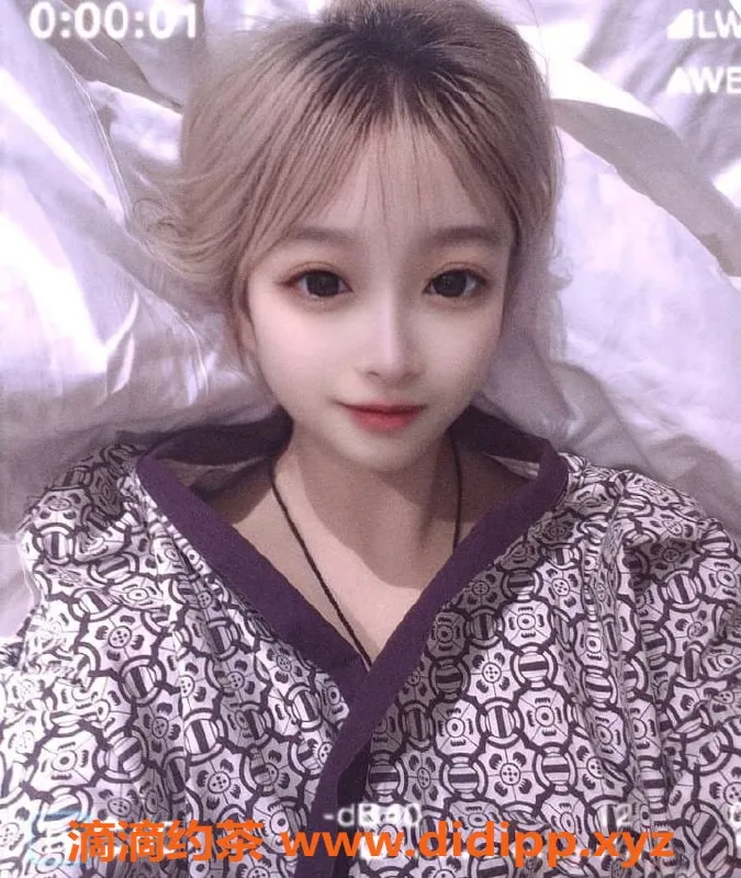 上海楼凤-普陀金小鱼：172高挑大胸，1200元起