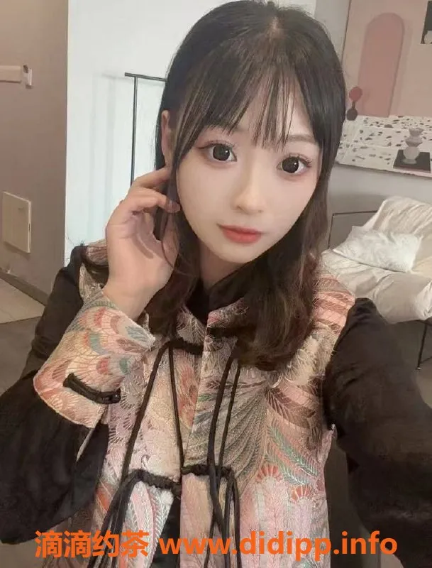 上海楼凤-普陀金小鱼：172高挑大胸，1200元起