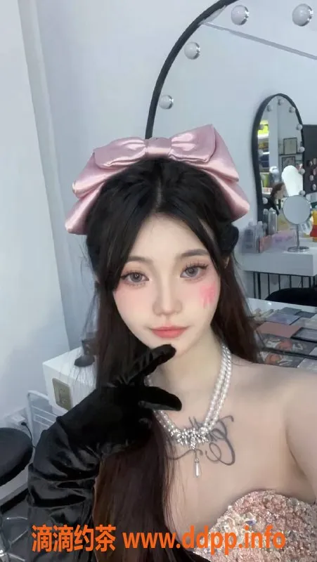 长沙楼凤-岳麓区19岁卿月|160cm C罩杯|激情服务