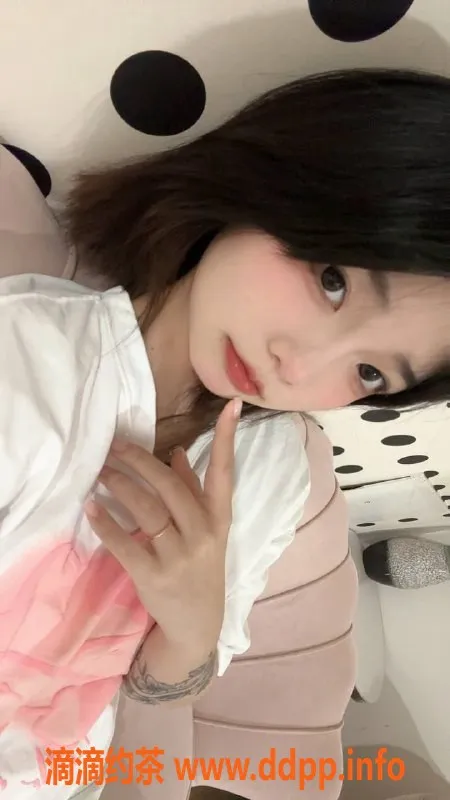 成都楼凤-成都欣菜菜，165cm、100斤高颜嫩妹，服务全面仅600