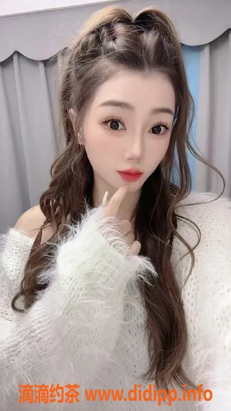 厦门楼凤-湖里吕厝附近大长腿御姐小花猫，69元体验