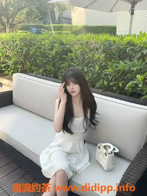 广州楼凤-天河梦栖，1000p超值体验！