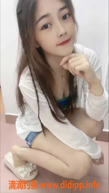 深圳楼凤-罗湖兼职小菲 24岁 165cm 36D 服务超赞
