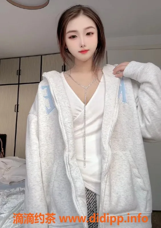 上海楼凤-静安欢欢：身高168、胸C，800元超值享受