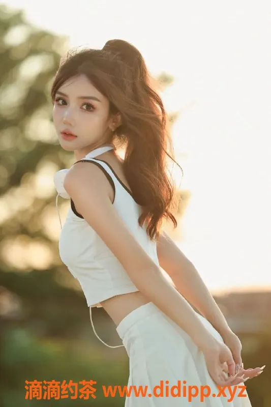 上海楼凤-普陀草莓啵啵奶，165身高大胸36D